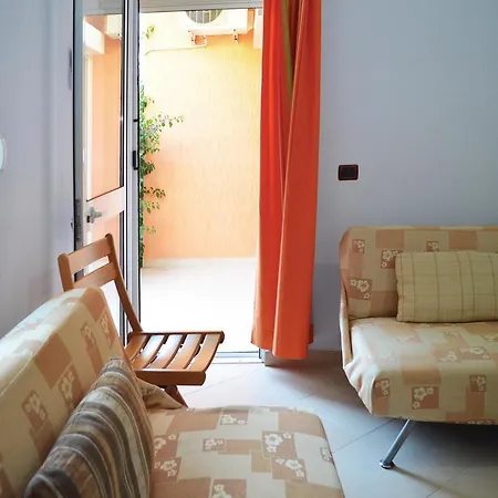 Apartment 30